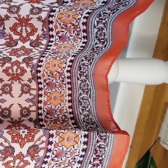 Max Studio Scoop Neck Lined Pull Over Figure Flattering Swing Dress - Size S - Picture 5 of 10